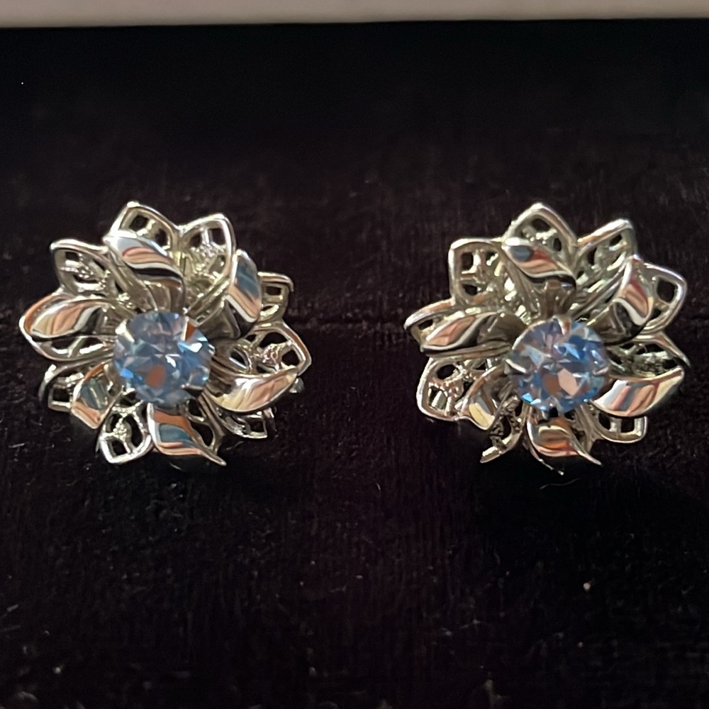 Vintages Earrings and matching brooch